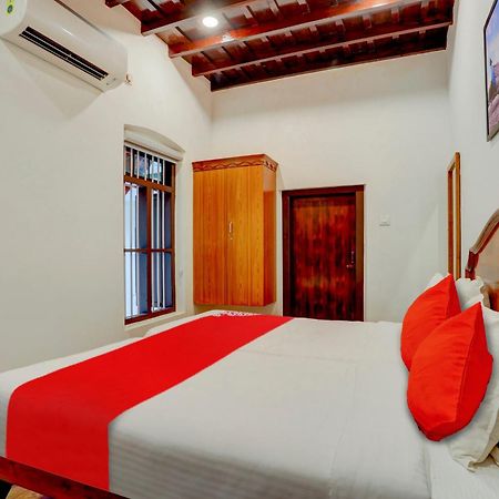 Hotel O Poptavern Heritage Kovalam Kültér fotó