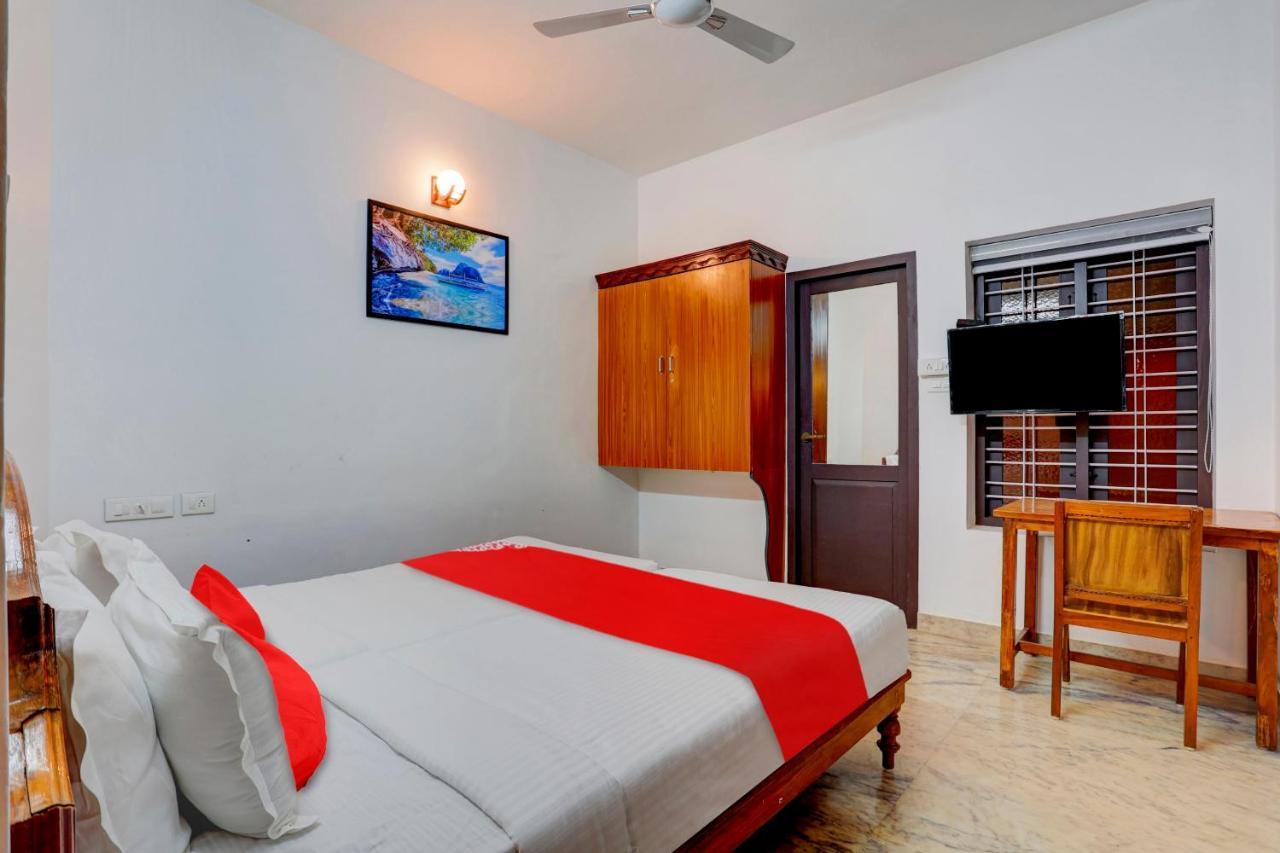 Hotel O Poptavern Heritage Kovalam Kültér fotó