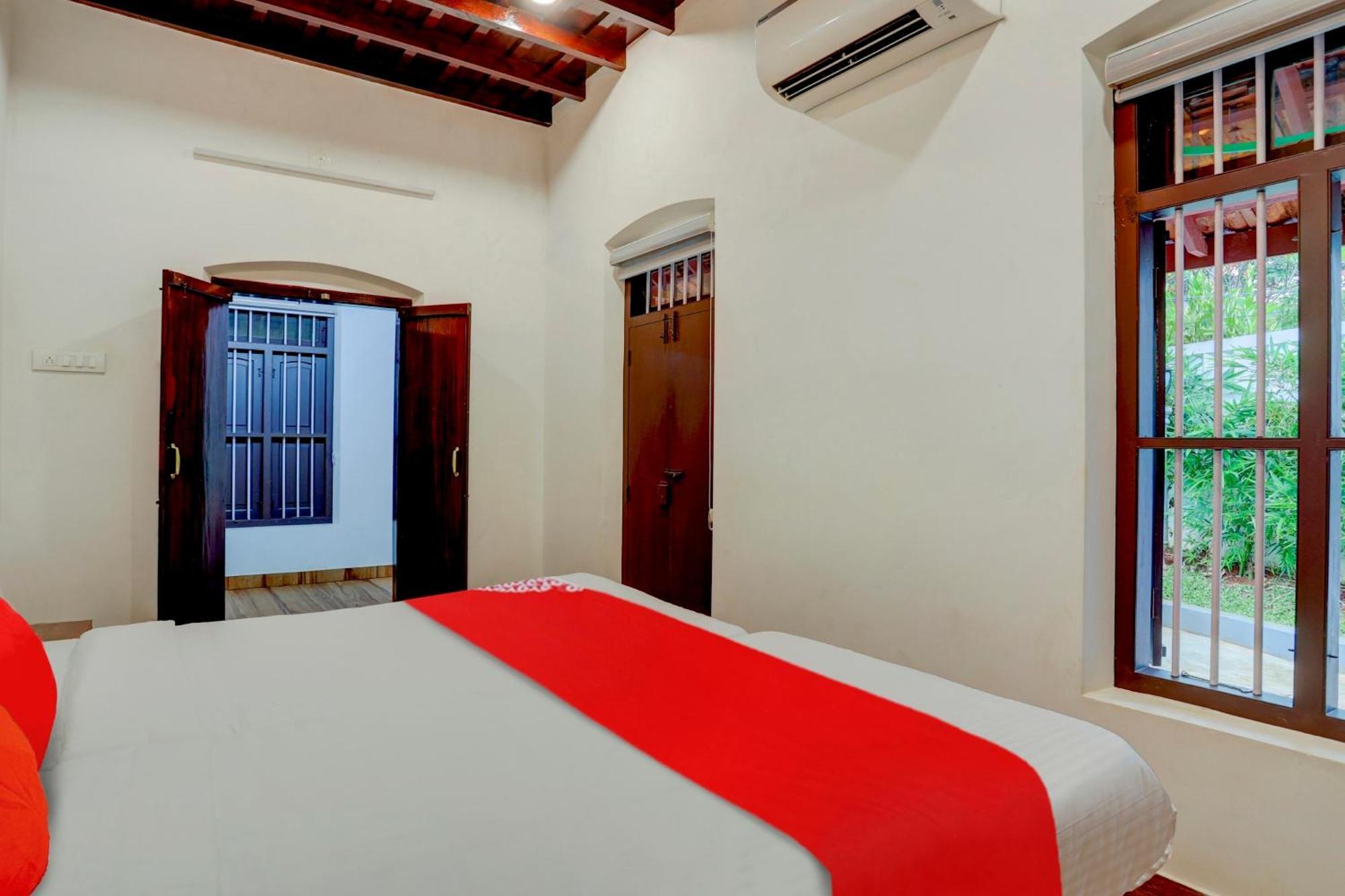 Hotel O Poptavern Heritage Kovalam Kültér fotó