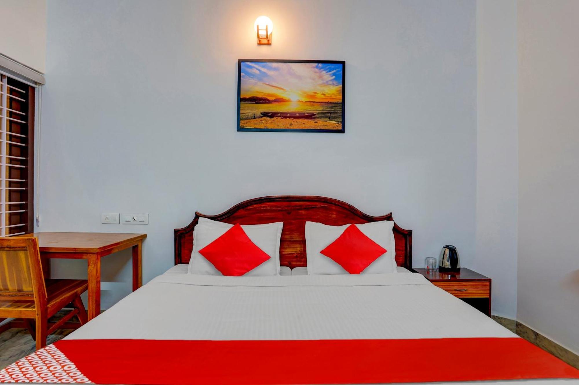 Hotel O Poptavern Heritage Kovalam Kültér fotó
